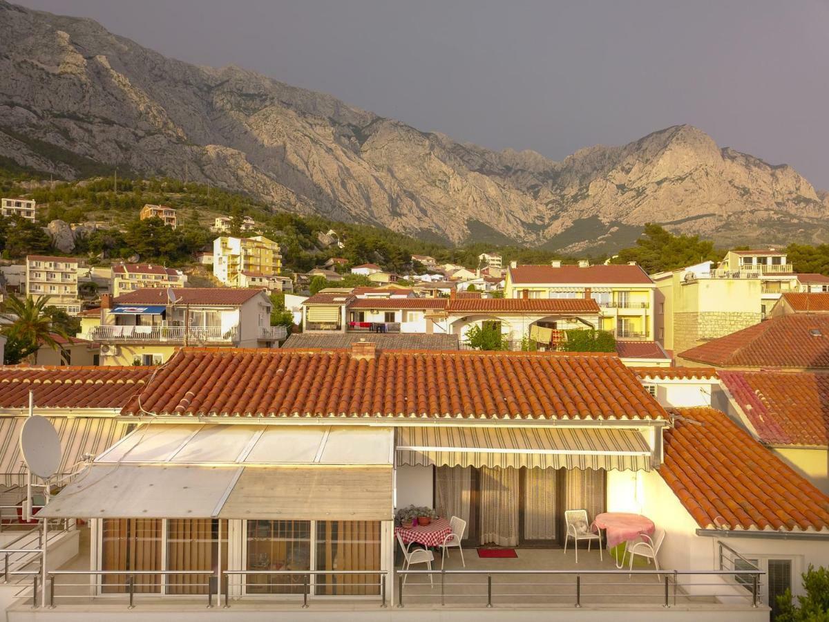 House Vera Baška Voda Exterior foto